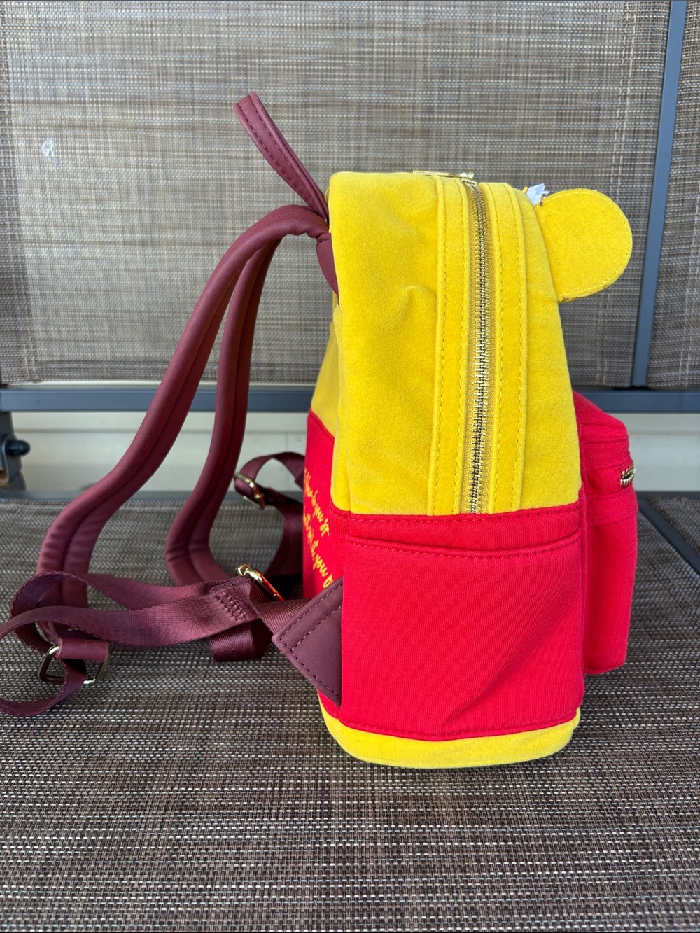 Disney Loungefly Winnie the Pooh Flower Crown Mini Backpack - Picture 7 of 12